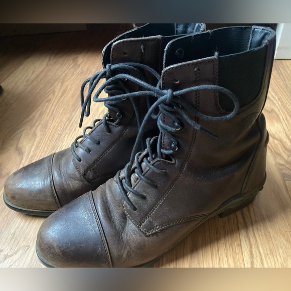 Ariat Shoes - Ariat distressed brown leather ankle boots